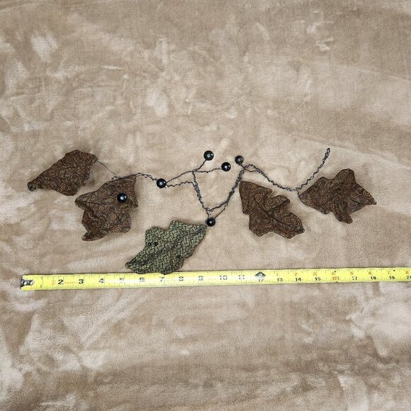 Vintage Folk Art Leaves & Branch - Picture 5 of 5